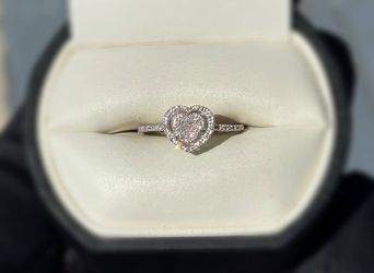 Jewelry 10k solid white gold diamonds 0.08CTW Heart ring sz 6.50