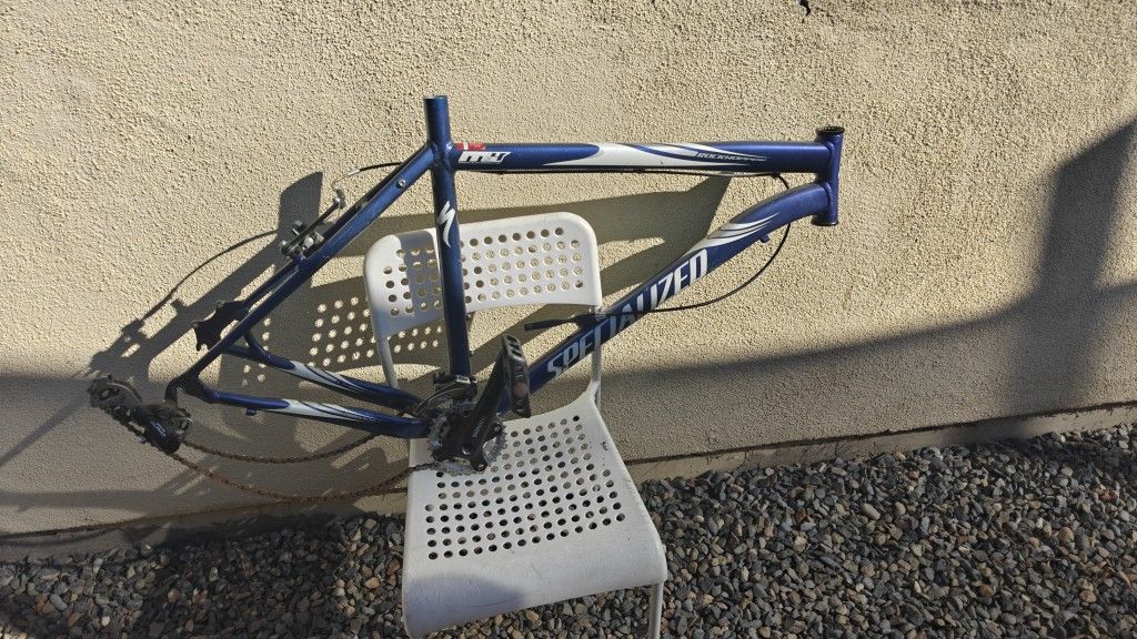 Specialized RockHopper M4 Bike Frame!