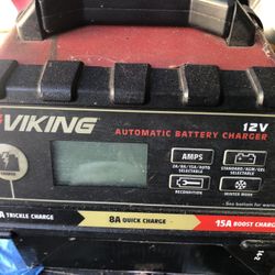 VIKING SMART DIGITAL  BATTERY CHARGER 