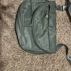 Lulu Lemon Crossbody 