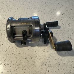 Left Hand Shimano Corvallis CVL301 Fishing Reel