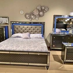 LED 5PC BRAND NEW IN THE BOX 