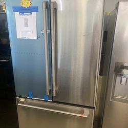 New Scratch And Dent GE 36”French Door Fridge Stainless 4 Months Warranty 