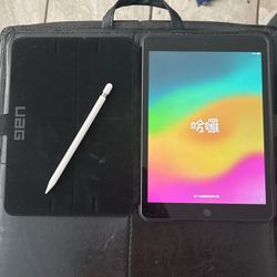 iPad With protective case and Apple Pen 
