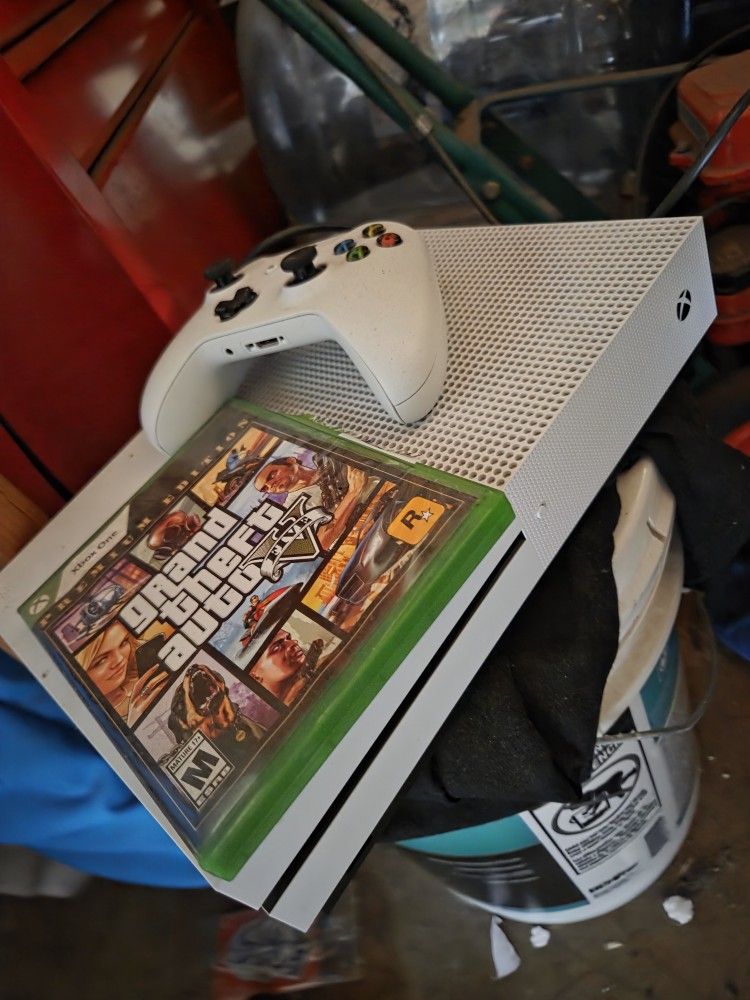Xbox One S 1tb