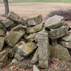 Landscaping   Sandstone /Barnstone /Bolders 