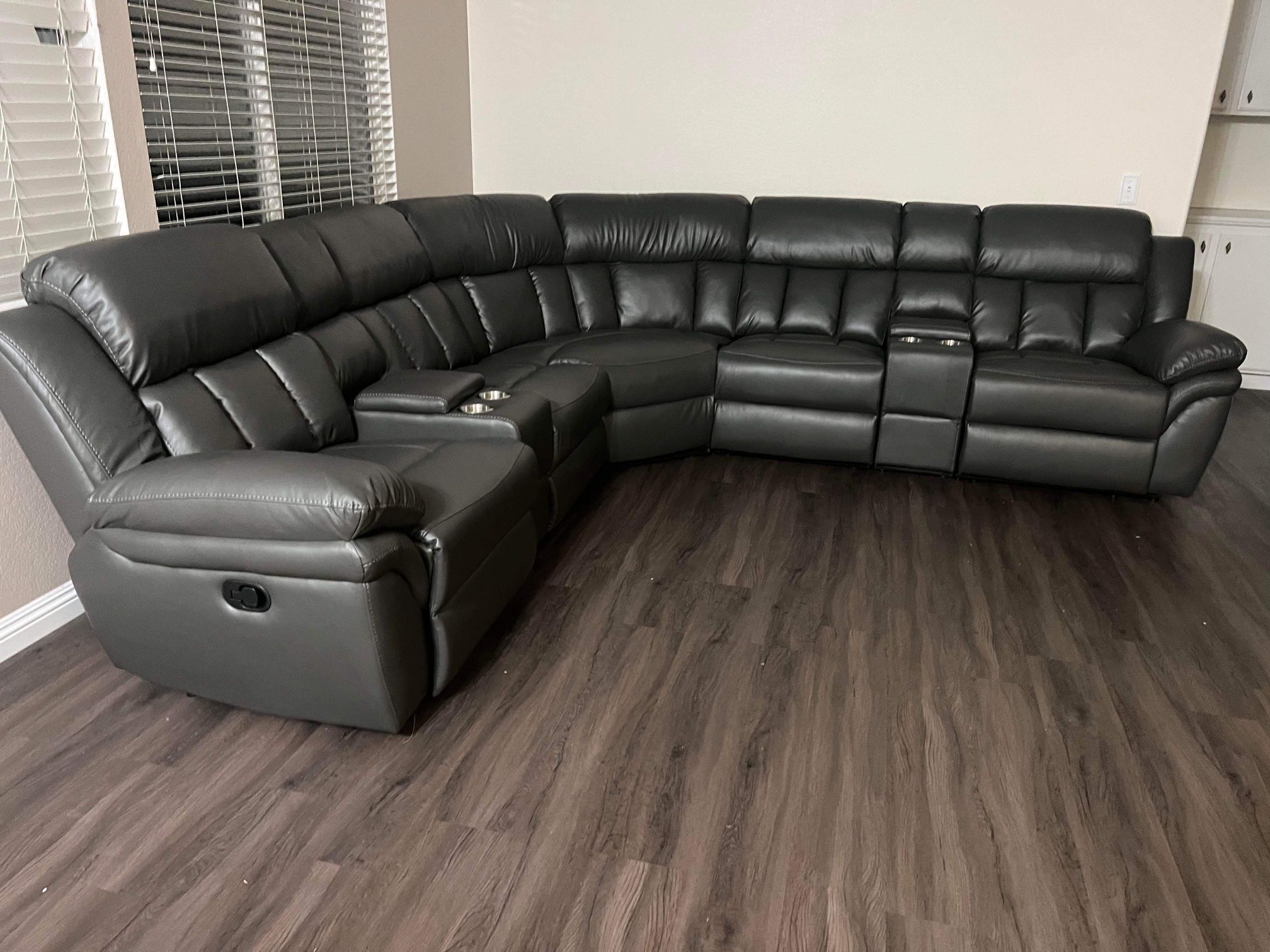 New Gray Recliner Sectional Couch ! Free Delivery ! Financing Available