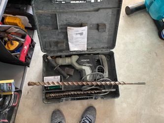 Hitachi DH 40MEY Hammer Drill With 5 Bits