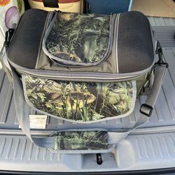 Like New Plano Camo Tackle Box With 4 Large New Storage Trays 