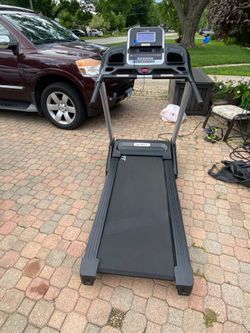 Spirit treadmill  XT 185