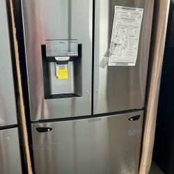 NEW IN BOX LG FRENCH STYLE REFRIGERATOR 