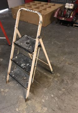 Step ladder