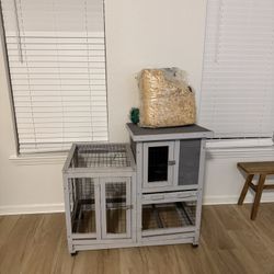 Rabbit hutch