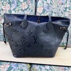 Louis Vuitton Neverfull Mm Bag From 2008 