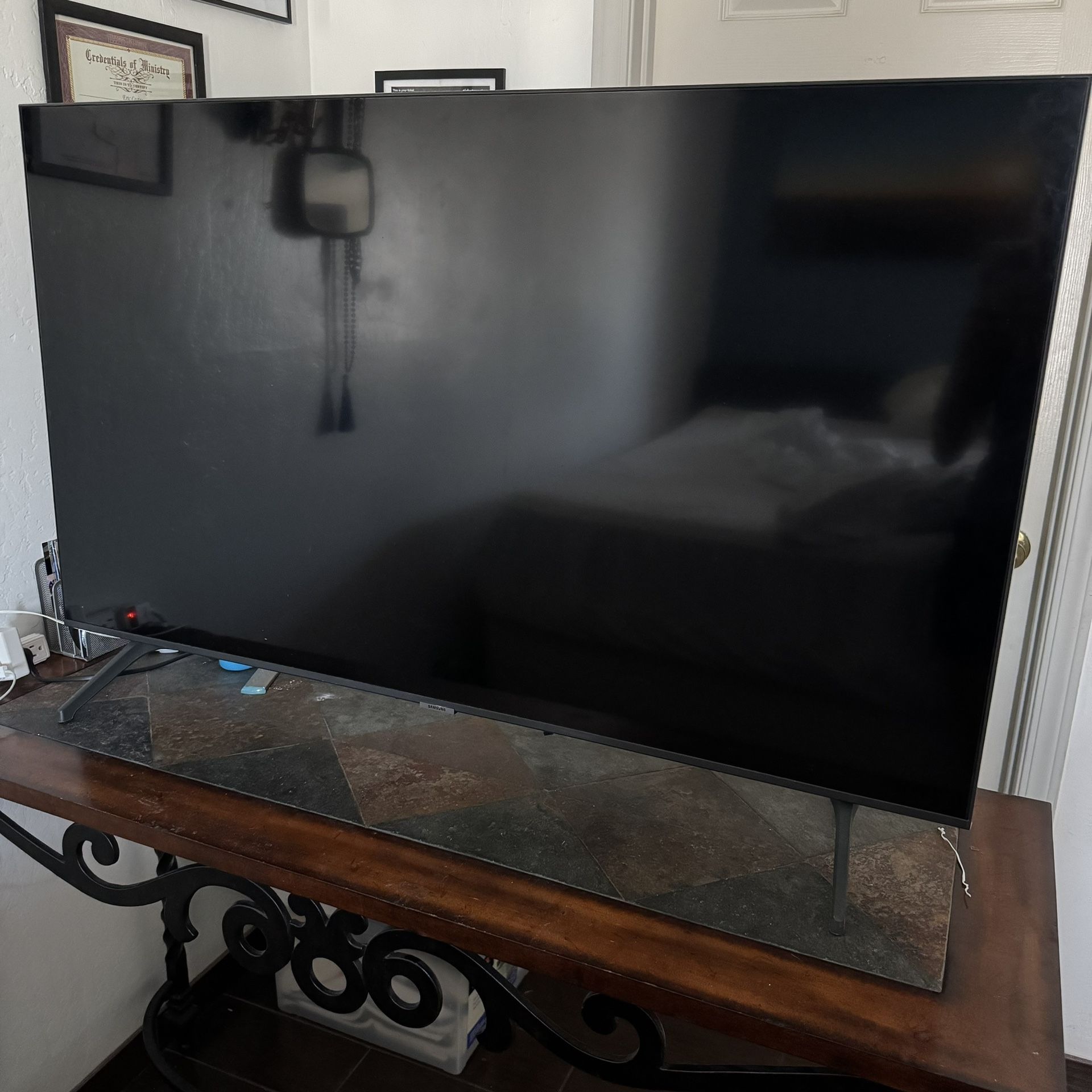 TV