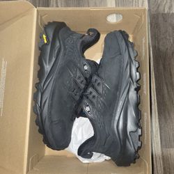 Kaha 2 Hoka Gore-tex Triple Black Size 9