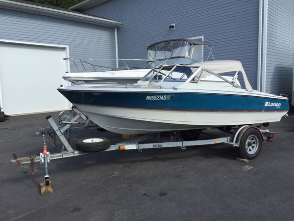 1988 larson 17 bowrider boat with trailer will trade