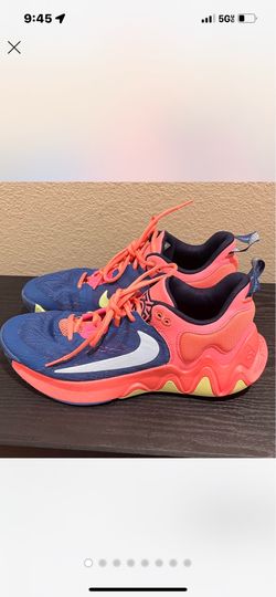 NIKE • SNEAKERS Men • Size US 8.5 • Excellent condition
