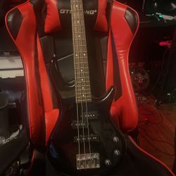 Ibanez miKro Short-Scale Bass Guitar Black