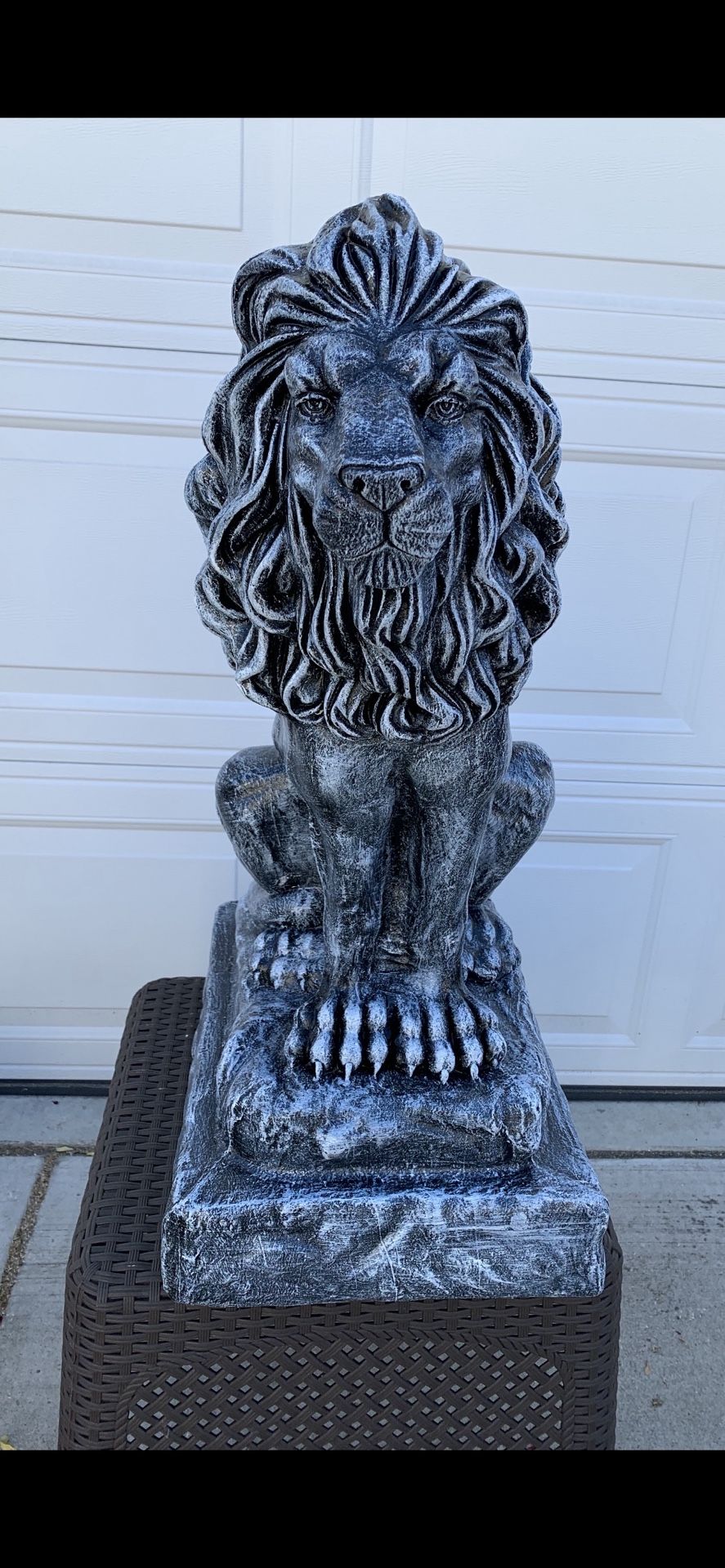 Large Sitting Lion Statue
