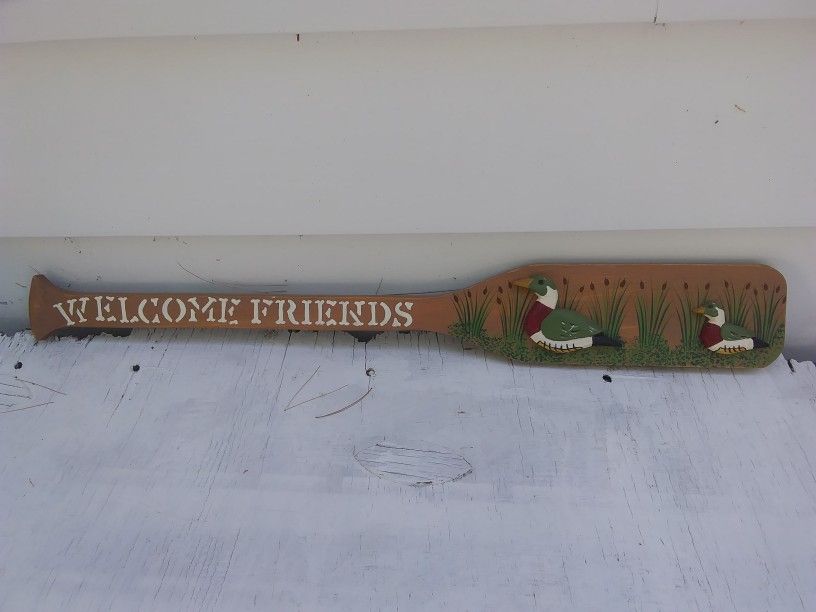 Welcome Friends Hanging Decor