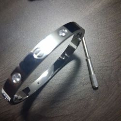 Bangle Bracelet With Gems 