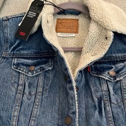 Brand New With Tags Levi Sherpa Jacket 