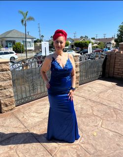 Beautiful Dress Size Large Great For Prom 