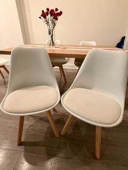 5 Chairs