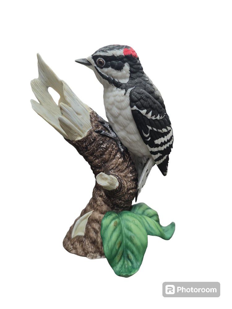 Lenox Garden Bird Collection, Downey Woodpecker Fine Porcelain 5 x 4 inches