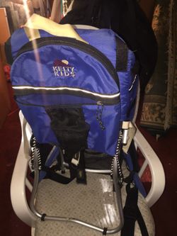 Hiking backpack with kid carrier