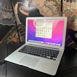 Original Apple Macbook Air 2015 13.3-Inch Laptop with magsafe charger in (Like-New Condition 💻)