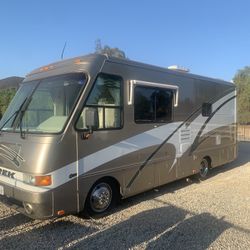 2002 Safari Trek