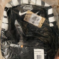 Nike Brasilia JDI Mini Backpack