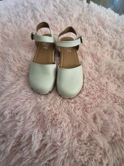 Target Girls shoes size