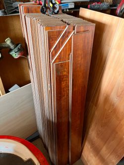 FREE LAMINATE FLOOR