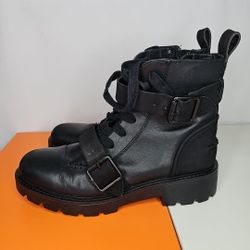 UGG BOOTS  WOMEN'S BLACK SIZE.5 