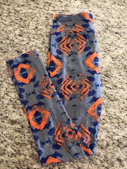 LuLaRoe women one size fits all like new