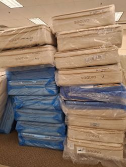 LIQUITATION SALE SAATVA MATTRESSES STARTING AT $400