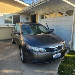 2011 KIA Forte 5-Door