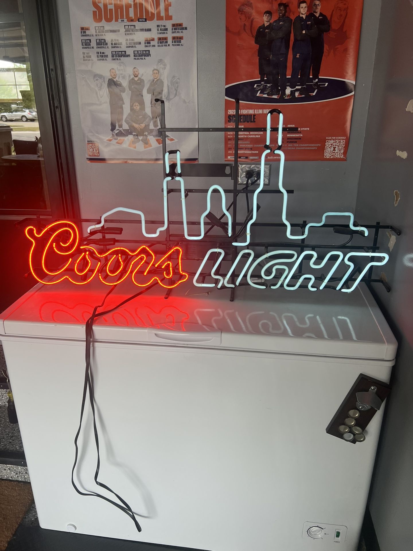 Neon Chicago Sky Line Coors Light