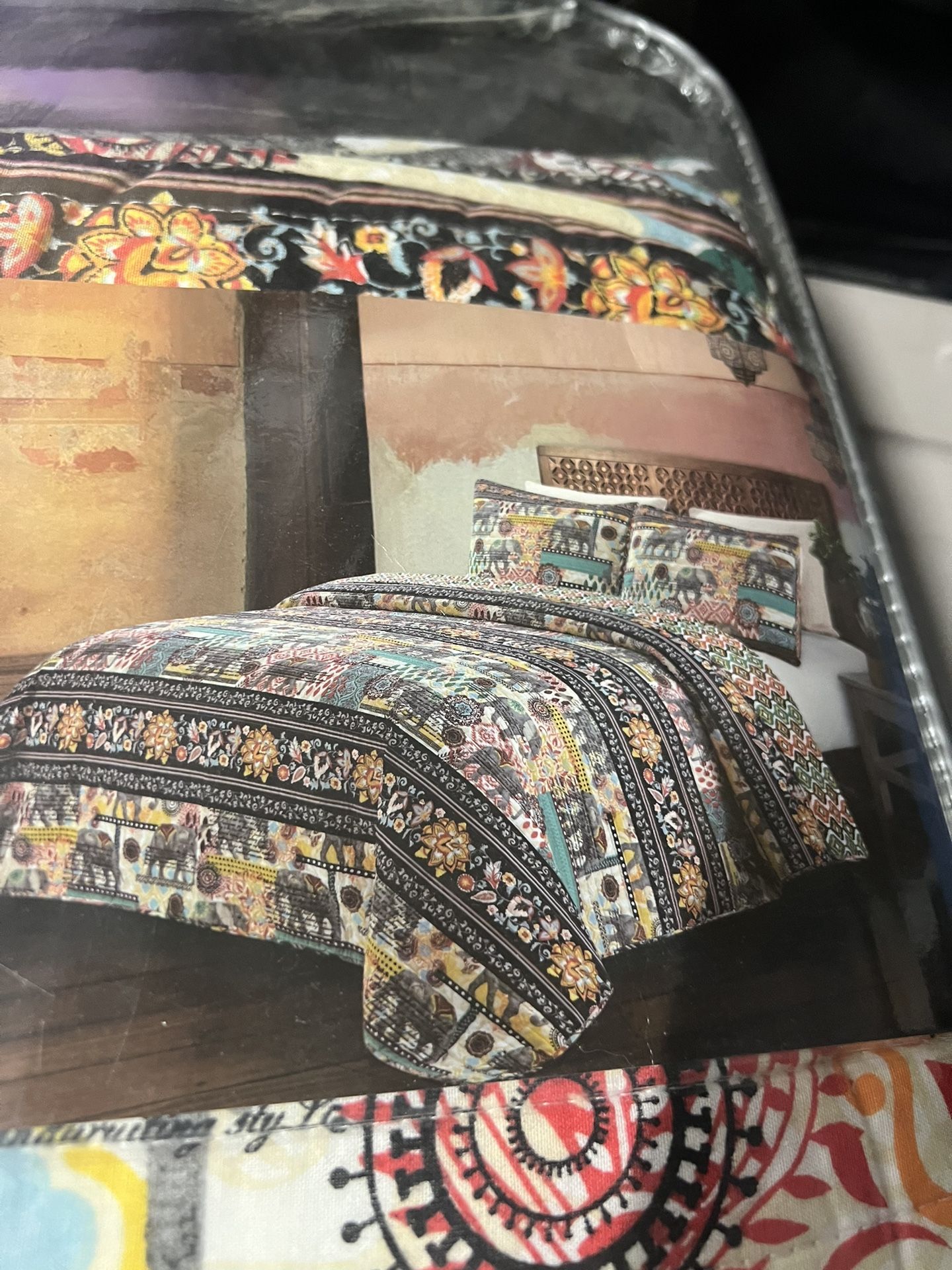 Queen Size Quilt Set 