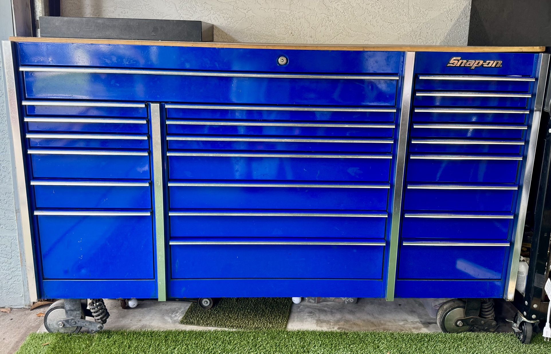 Snap-on Toolbox – Triple Bank – Excellent Condition