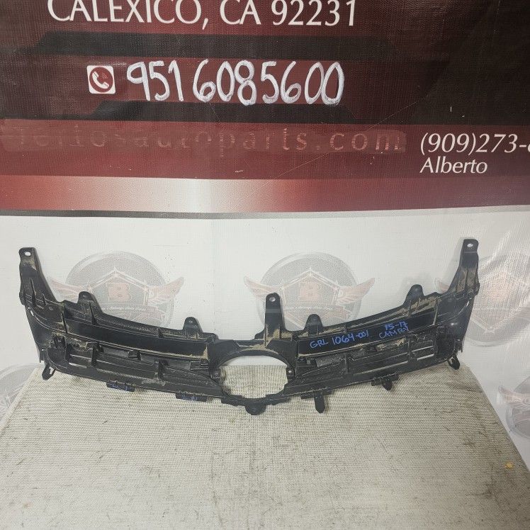 GRL1064-001 2015-2017 Toyota Camry Grille 