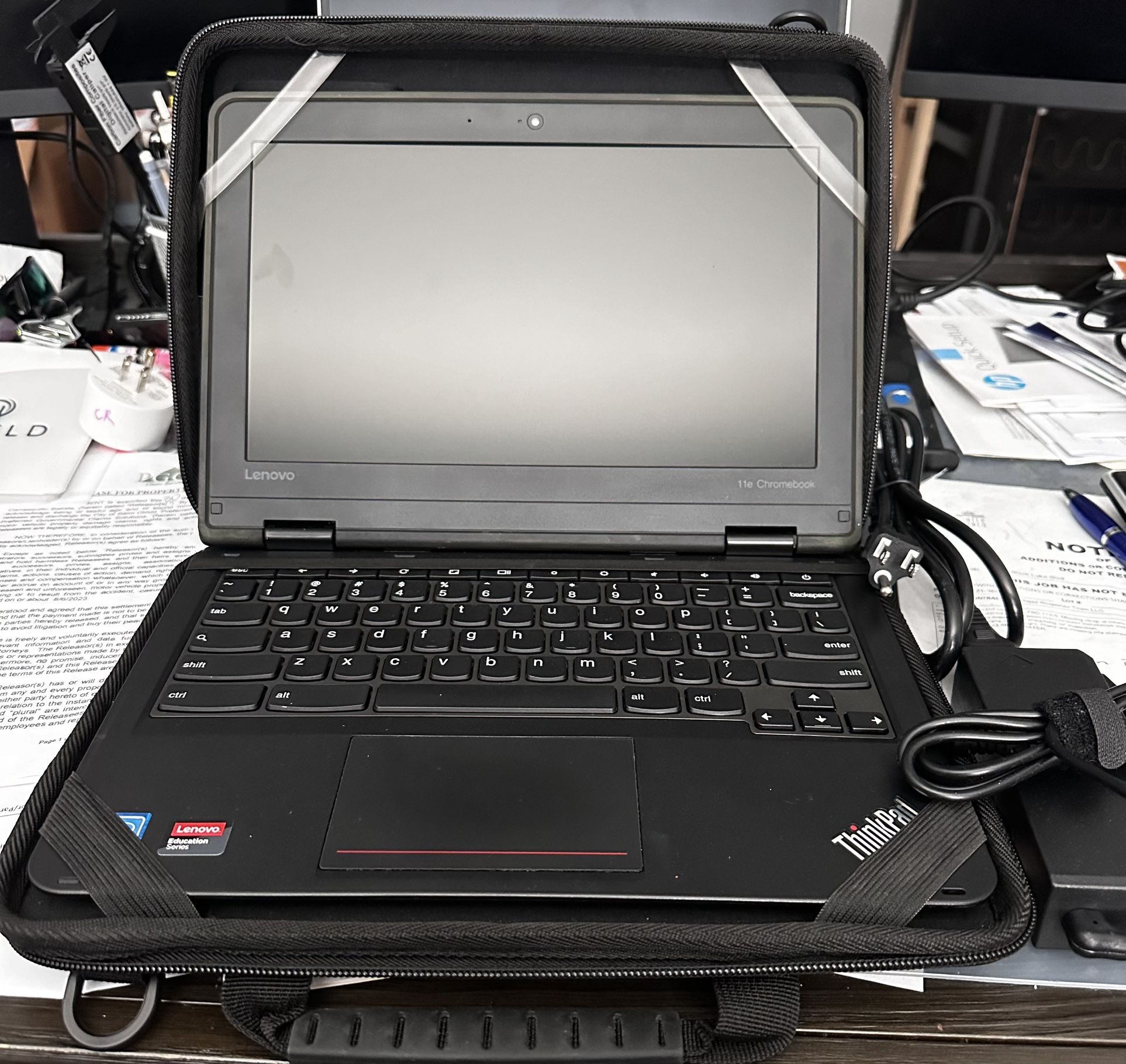 Lenovo 11e Chromebook Laptop With Bump Armor Case