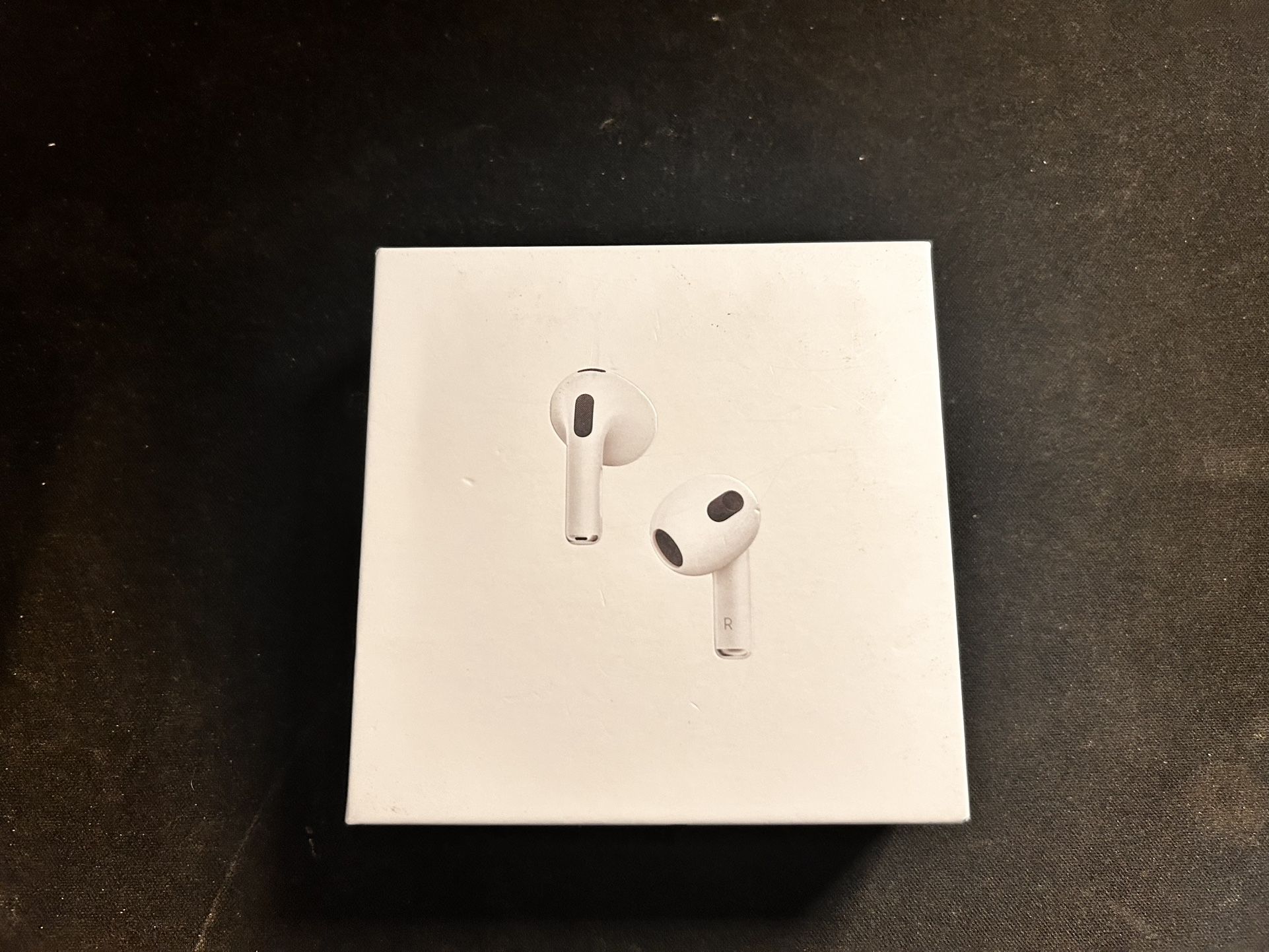 AirPods Gen 3