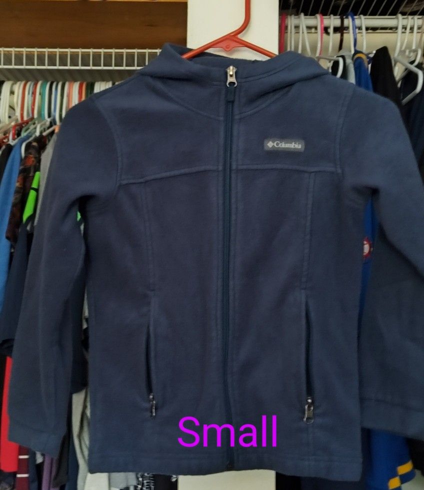Small Columbia Jacket With Hood