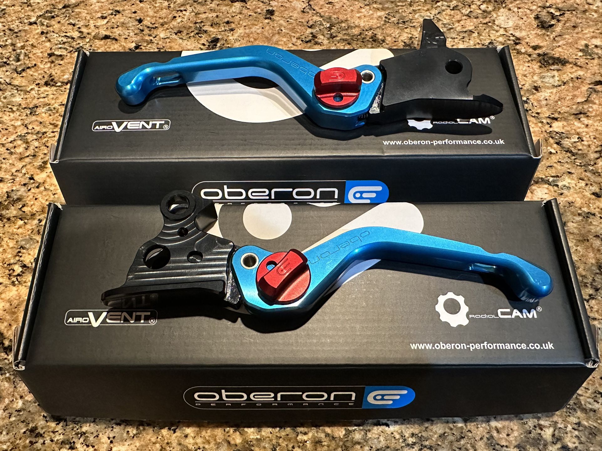 Oberon Performance Adjustable Lever Set