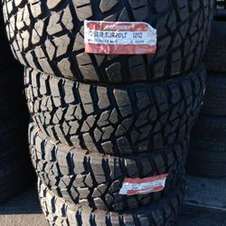4 New Tires Installed/ Nuevas Llantas Instaladas 35/12.50/20 Land Spider Tires