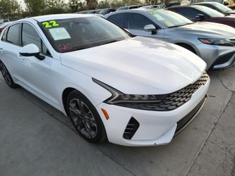 2022 KIA K5